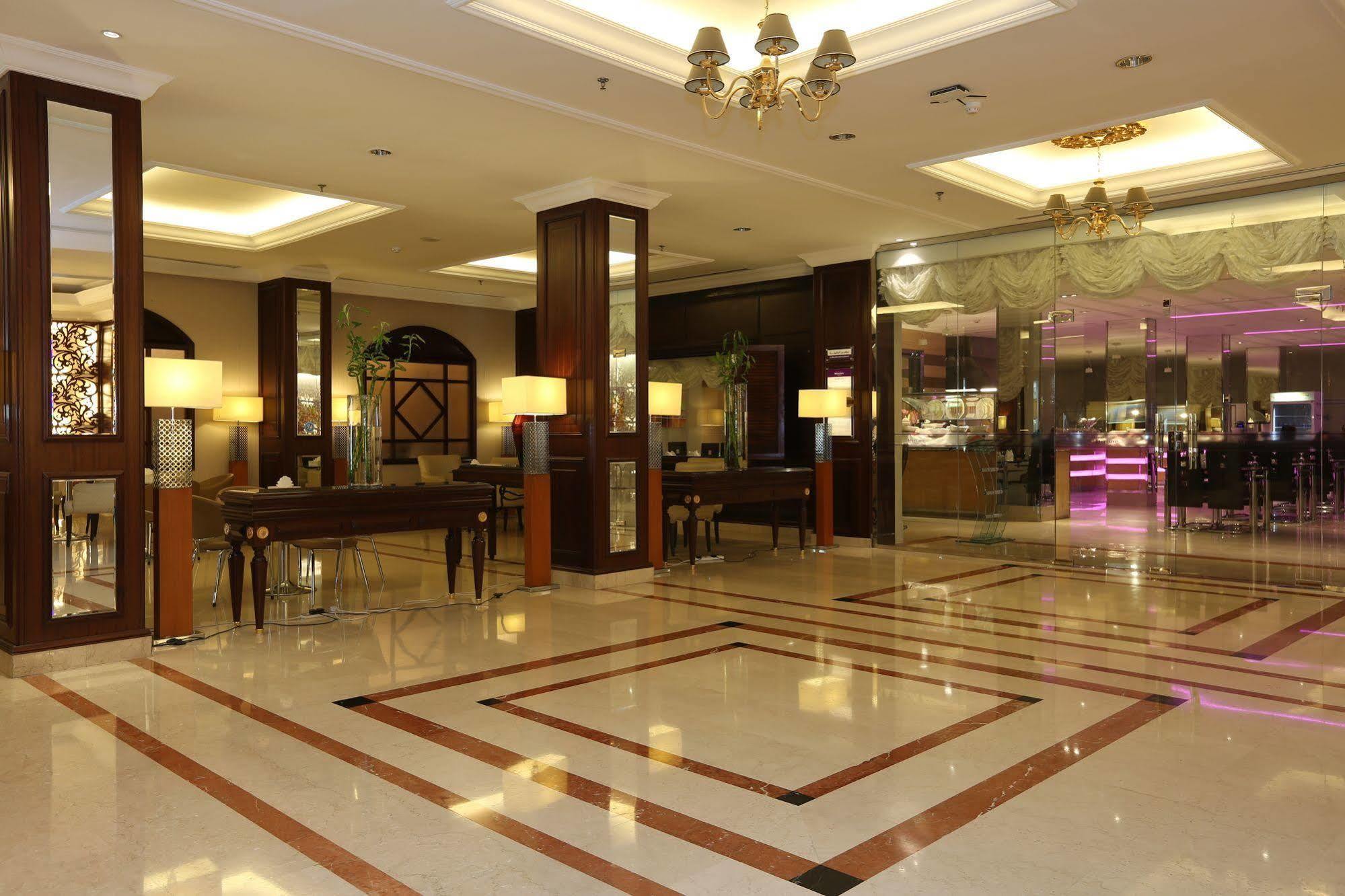 Mercure Hotel Khamis Mushayt Khamis Mushait Bagian luar foto
